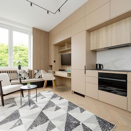 Przytulne Studio W Zielonej Okolicy Srodmiescia By Noclegi Renters วอร์ซอ ภายนอก รูปภาพ